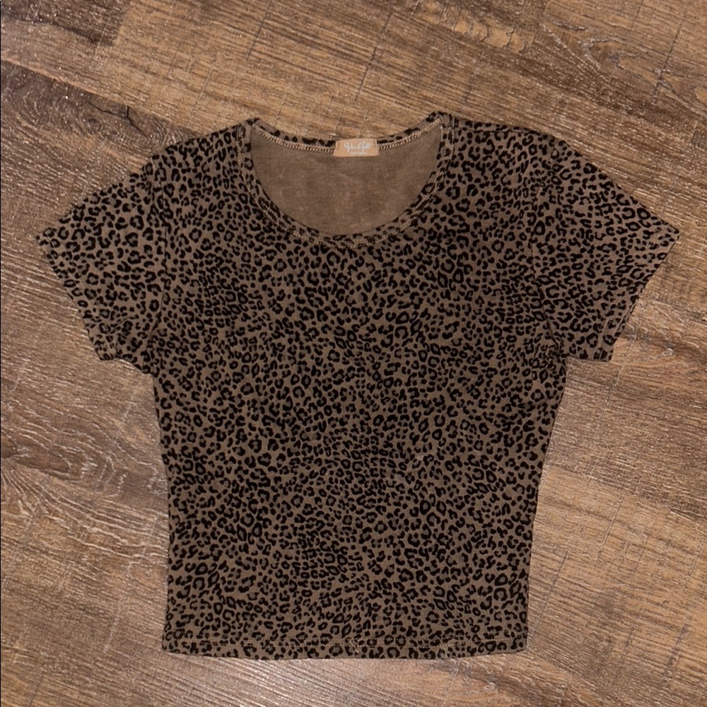 Brandy Melville cheetah top